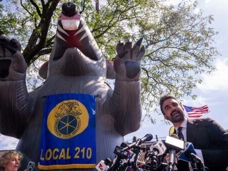 'It adds up': NY cost of living propels socialist's mayoral bid